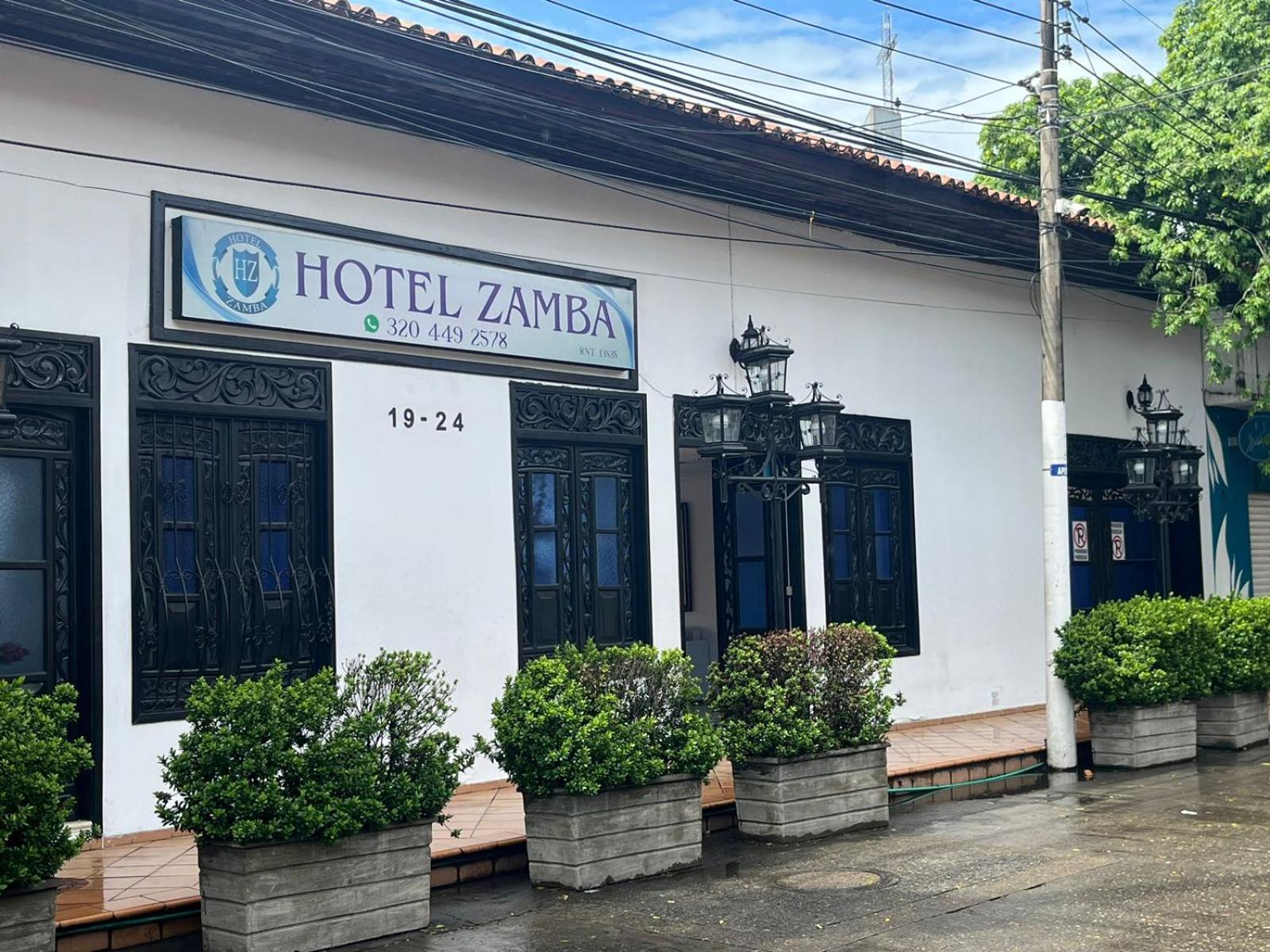 Hotel Zamba Girardot Exterior photo