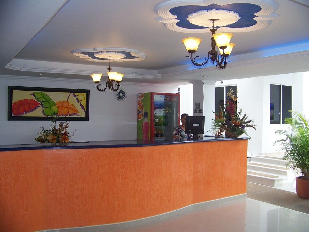 Hotel Zamba Girardot Exterior photo